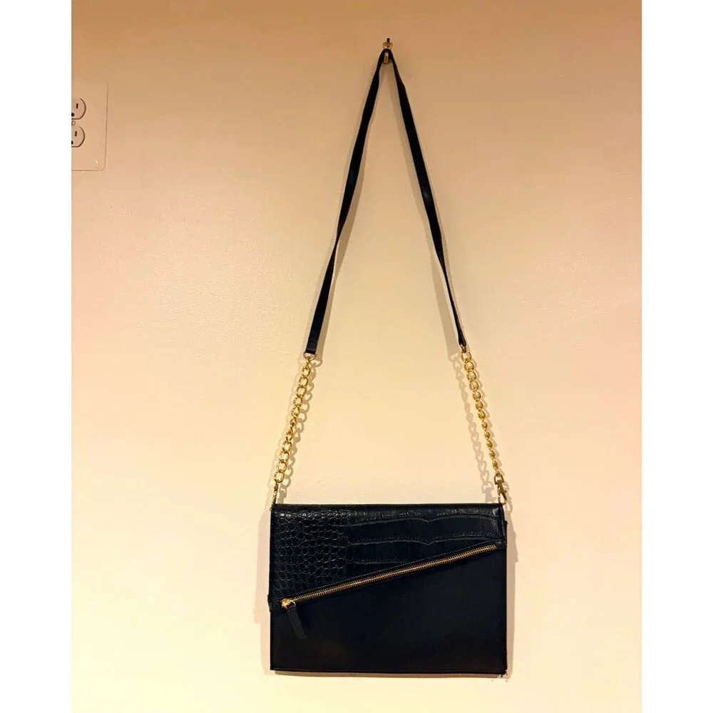 Black Crocodile Embossed Crossbody Clutch, Zip/Snap, Detach Chain Strap, Gold